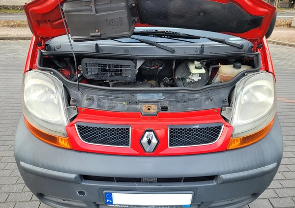 Renault Trafic cena 18900 przebieg: 363300, rok produkcji 2006 z Sochaczew małe 56